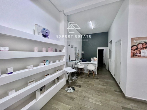 Local Venta Roma Norte - Ubicadísimo Y Versátil Para Actualizar / Location