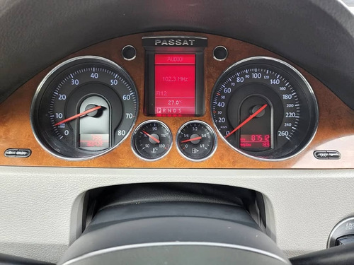 Imagen 8 de 8 de Volkswagen Passat .