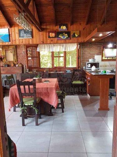 Imagen 3 de 14 de Chalet 4 Ambientes 2 Baños