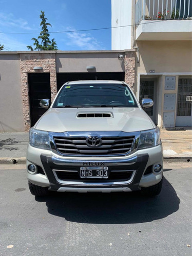 Toyota Hilux 3.0 Cd Srv Cuero I 171cv 4x4 2013
