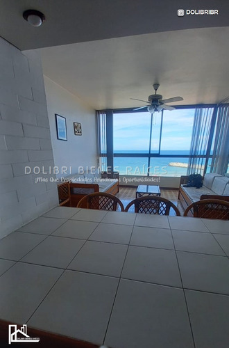 Imagen 8 de 13 de Apartamento En Alquiler En Los Corales, Residencias Arichuna, Av. La Playa Parroquia Caraballeda. Edo. La Guaira. Aa-cll008