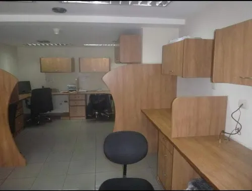 Local En Venta Av Victoria