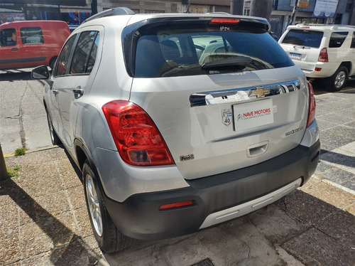 Imagen 11 de 14 de Chevrolet Tracker 1.8 Ltz Fwd Mt 140cv 2014 Odj Lem