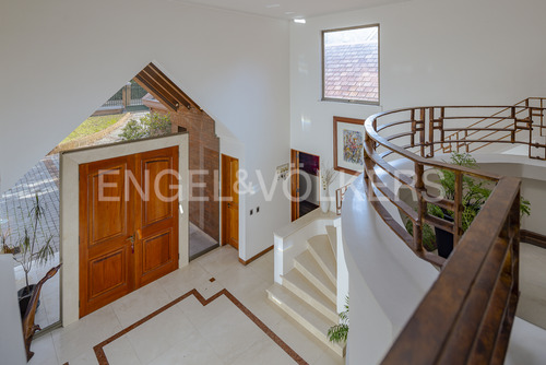 Excelente Casa Lomas De La Dehesa