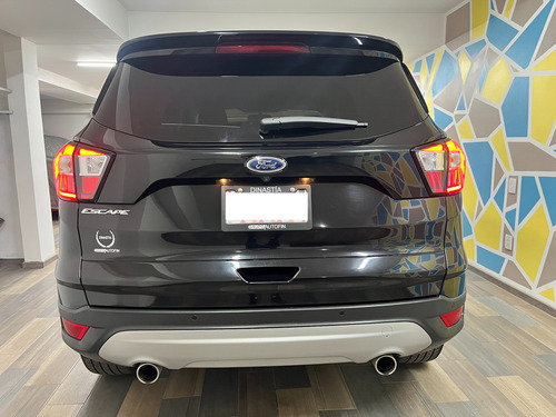 Ford Escape 2.5 S Plus At