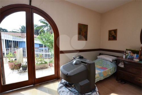 Lindo Sobrado Com Piscina, 4 Suítes, 4 Vagas De Garagem - 190-im42706