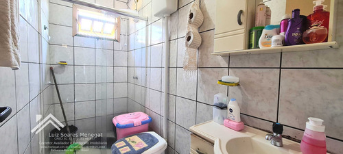 Imagem 12 de 26 de Casa De Alvenaria, Ótima Varanda, Três. Dormitórios Com Excelente Terreno. - Br297 - 69942458