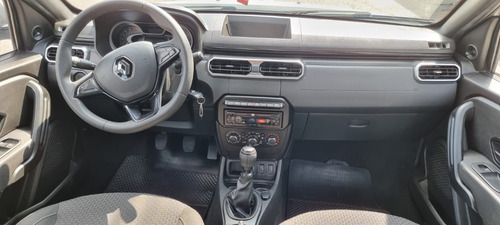 Renault Oroch 1.6 16V SCE FLEX PRO MANUAL