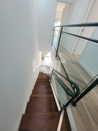 Imagem 7 de 23 de Casa Para Vender No Ribeirão Da Ilha 3 Suítes Alto Padrão, Florianópolis Sc - 3462