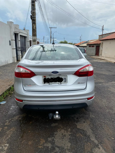 Ford Fiesta 1.6 TITANIUM HATCH 16V FLEX 4P AUTOMÁTICO