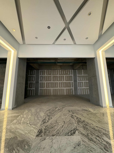 Hermoso Local Nuevo 1000 Mt2 En Pedregal Sobre Periferico, 6mts Alto Junto Artz