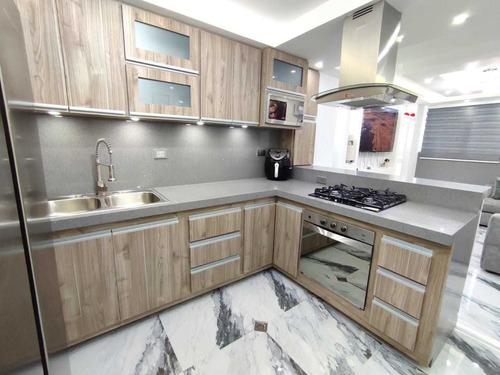 Imagen 4 de 15 de Venta Apartamento Pueblo Nuevo San Cristobal