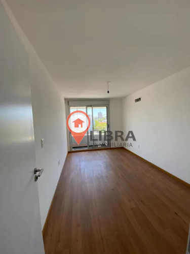 Alquiler Espectacular Apartamento De 1 Dormitorio Con Cochera En Parque Rodó