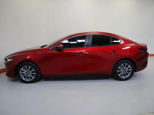Mazda 3 TOURING 2.0 AT HÍBRIDO