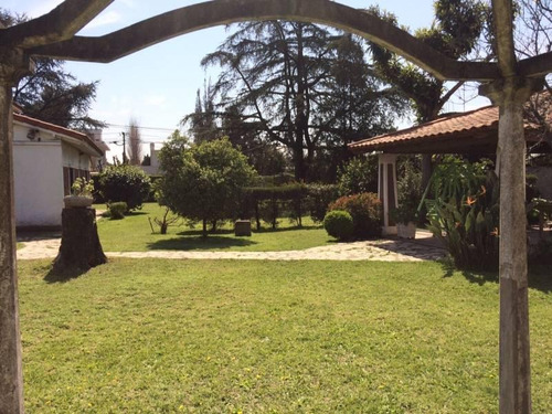 Imagen 2 de 17 de Casa Venta Castelar