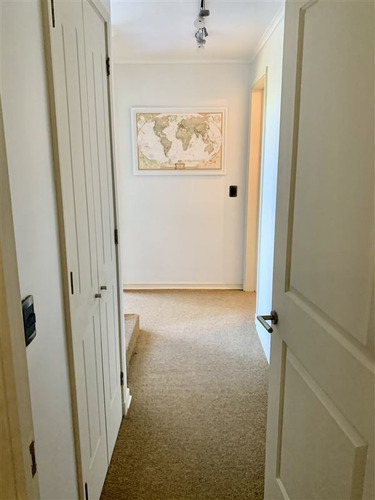 Casa En Venta De 4 Dorm. En Colina