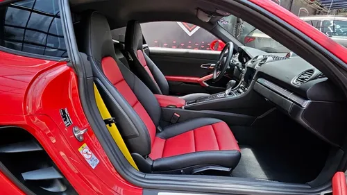 Porsche 718 Cayman 2024