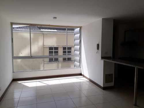 Apartaestudio En Arriendo Avenida Kevin Angel 279-20045