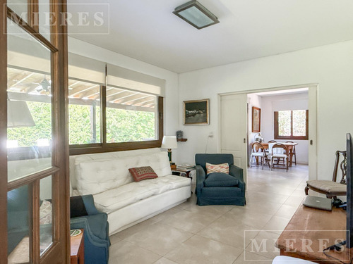 Casa En Venta En Barbarita - Lote Interno - Bancalari