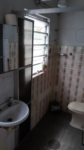 Casa Térrea Para Venda, 3 Dormitório(s), 214.0m² - 5033