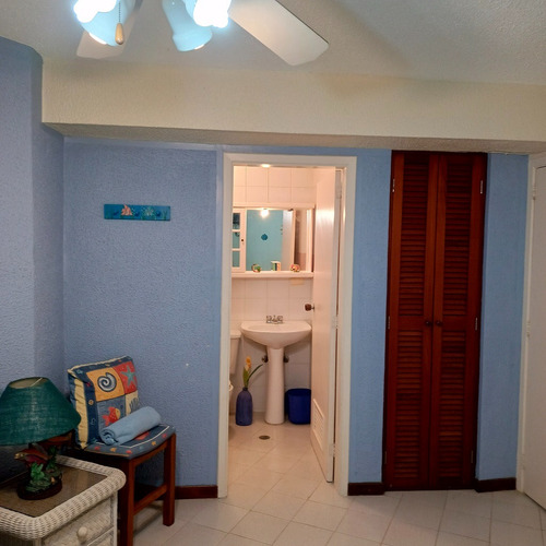 Vendo Apartamento 42,30 M2, Higuerote. Brión Miranda