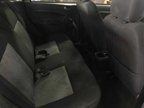 Ford Fiesta Sedan1.6flex