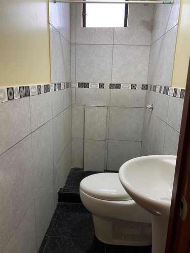 Imagen 19 de 29 de Mini Depa 30 M2 Incluye Servicios Cuadra 3 Av. La Molina - Atento Peru-2023