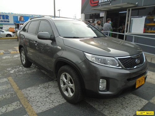 Kia Sorento 2.2 Radical 4x2