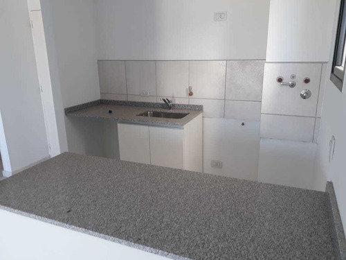Imagen 19 de 22 de Venta - Dpto 2 Dormitorios - Paraguay - Asunción - Renta En Dolares!!