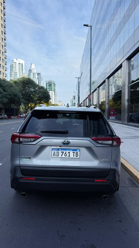 Toyota Rav4 Hibrid 2.5 XLE 4X2