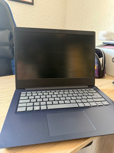 Lenovo Ryzen 5 4500u 8gb 256gb Ssd 14are05 Windows 10 Azul (Usado)