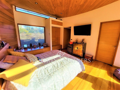 Imagen 19 de 30 de Hermosa Casa En Pucón Con Gran Vista Al Volcán