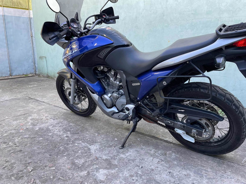 Imagen 4 de 9 de Honda Transalp 700