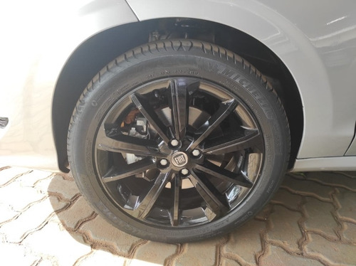 Cronos Hgt 1.8 Aut