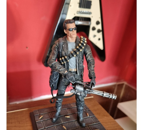 Boneco O Exterminador Do Futuro Terminator - Guns N Roses