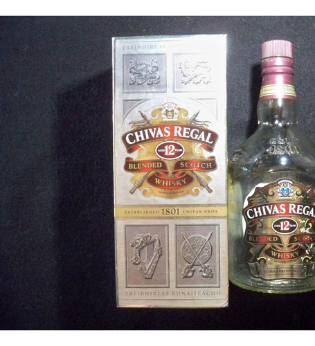 Botella Vacía Whisky Chivas Regal 12 Años Con Caja