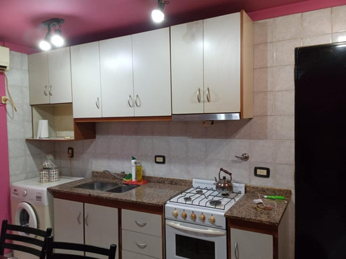Imagen 5 de 8 de Retasado. Departamento 2 Ambientes Con Patio