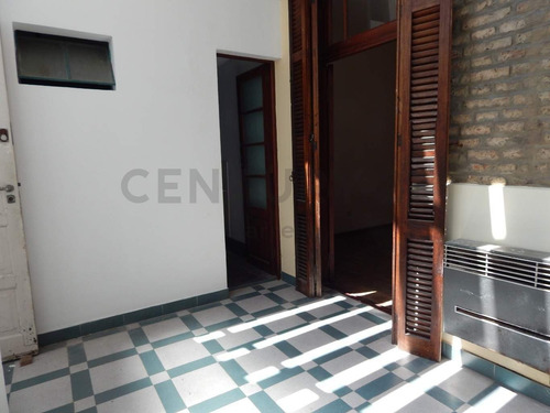 Muy Lindo Ph 3 Amb Con Patio, Terraza- Sin Expensas - Sup. Aerea Propia