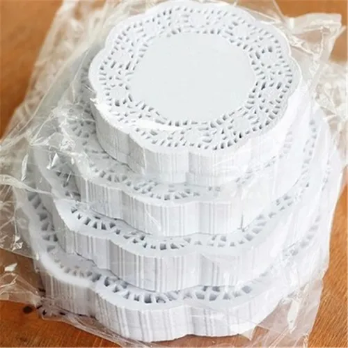 Paquete 12 Carpetas O Blonda De Papel Blanca Para Tortas #12