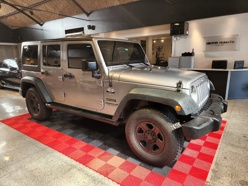 Imagen 2 de 15 de Jeep Wrangler Sport Motor 3.6 Hilton Motors Co
