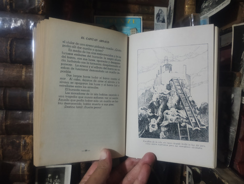 Francisco L Urquizo El Capitán Arnaud Firmado Dedicado 1954 (Usado)