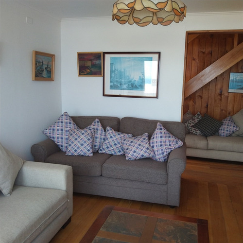 Casa En Arriendo De 5 Dorm. En Maintencillo
