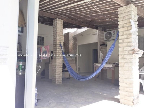 Casa Para Venda Em Natal, Cohabinal - Casa Em Via Pública Na Dr. Mario Medeiros, 3 Dormitórios, 1 Suíte, 3 Banheiros, 4 Vagas - Cas1222-c_2-983808