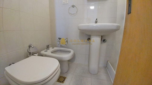 Apartamento De 3 Mas Dep. De Servicio Terraza Con Churrasquera En Playa Brava, Punta Del Este!!!!!!- Ref: 1858