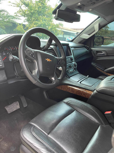 Imagen 7 de 10 de Chevrolet Suburban 5.3 Ltz V8 4wd 2da Cubo At 2015