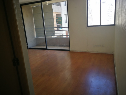 Portugal/copiapo Arriendo Dp 2dorm 2baños/ Metro Irarrazabal