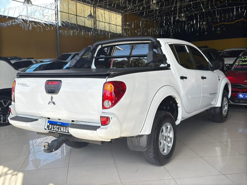 Mitsubishi L200 Triton 2.4 HLS 4X2 CD 16V FLEX 4P MANUAL