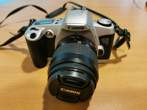 Cámara Vintage Análoga Canon Eos 500n Con Lente 35-80mm