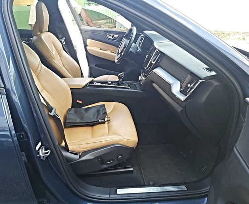 Volvo Xc60 2.0 T5 Momentum Awd