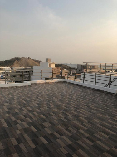 Imagen 16 de 20 de Lomas De La Rioja, Casa En Venta Con Recámara Eh Planta Baja Y Roof Garden Con Espectacular Vista